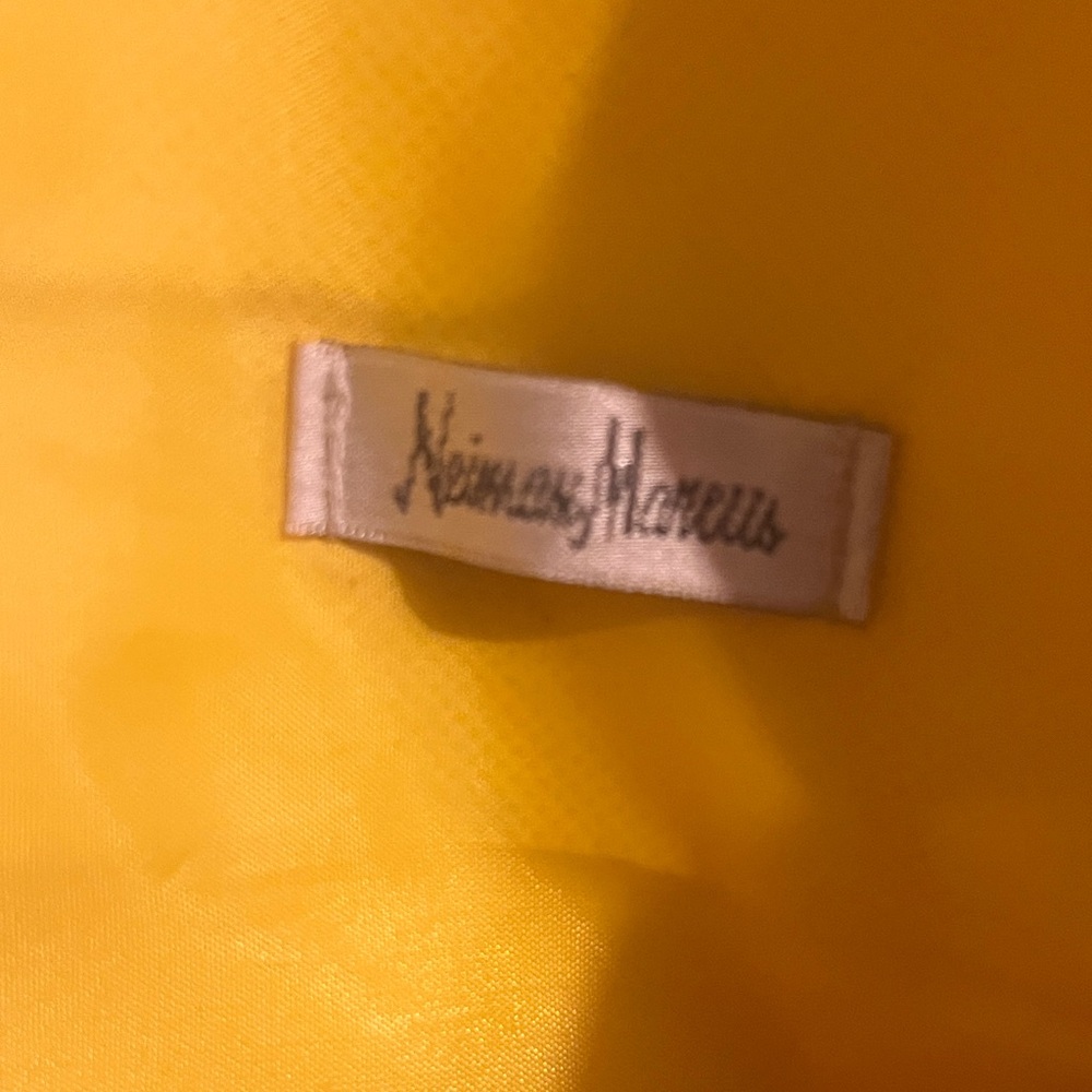 Neiman Marcus Tote Bag - Picture 2 of 4